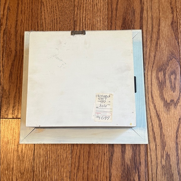 Vintage Rustic Shadow Box - Picture 2 of 3